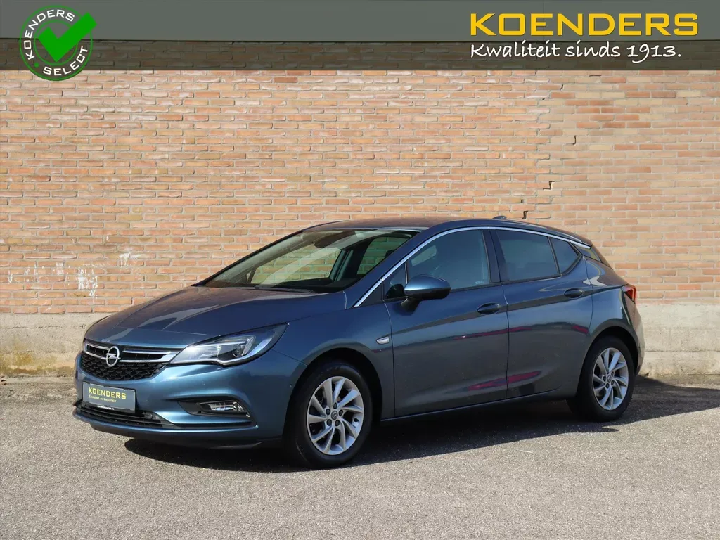 Opel Astra (2017) — foto 1
