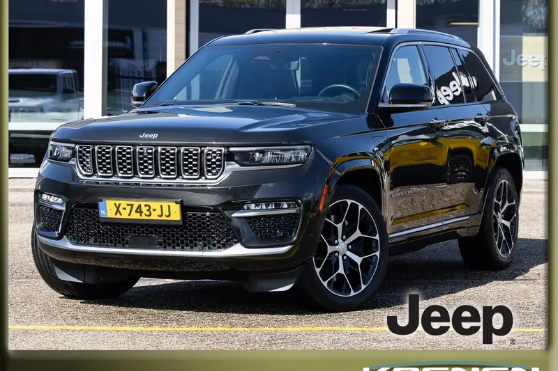 Jeep Grand Cherokee (2023)
