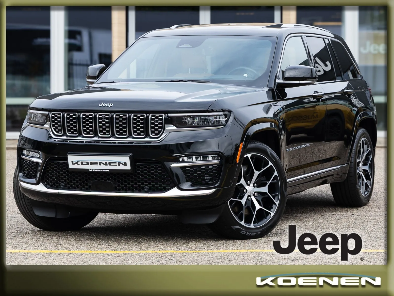 Jeep Grand Cherokee (2023) — foto 1