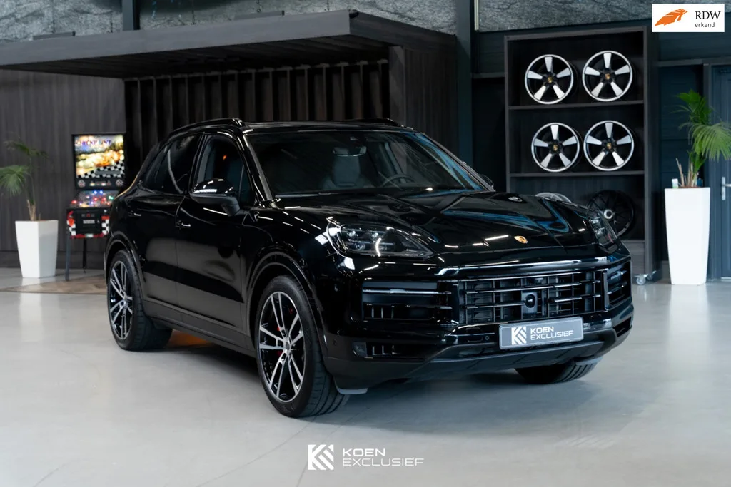 Porsche Cayenne (2024) — foto 1