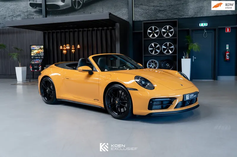 Porsche 911 (2022)