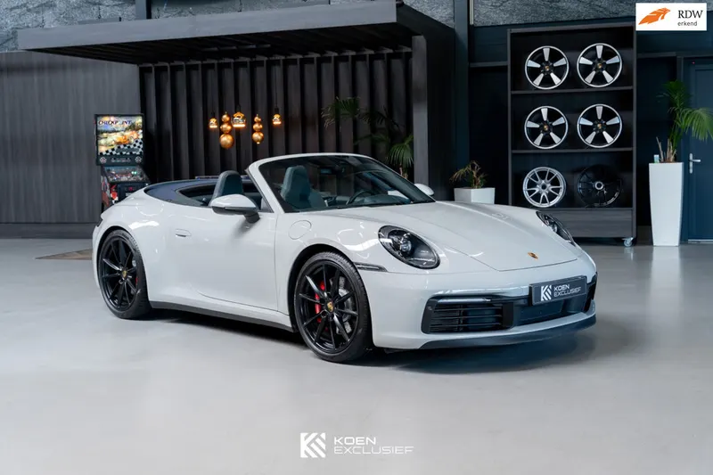 Porsche 911 (2019)