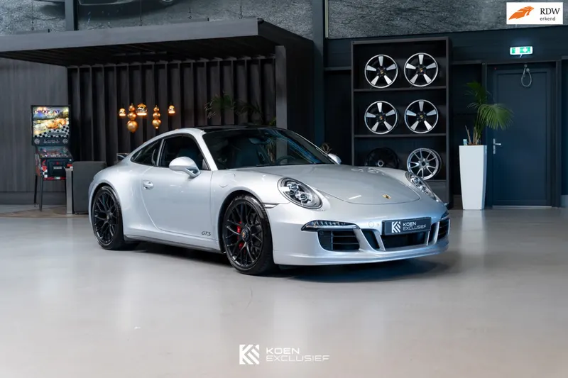 Porsche 911 (2015)