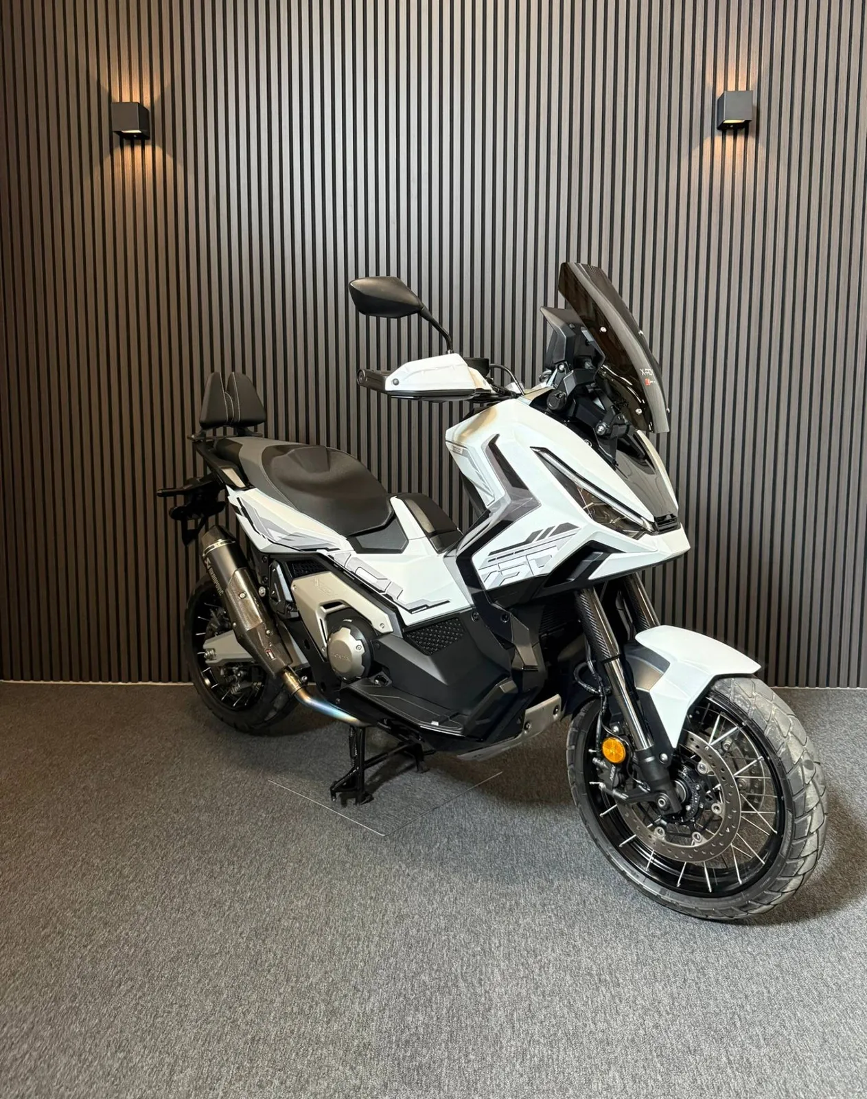 Honda X-ADV 750 (2025) — foto 1