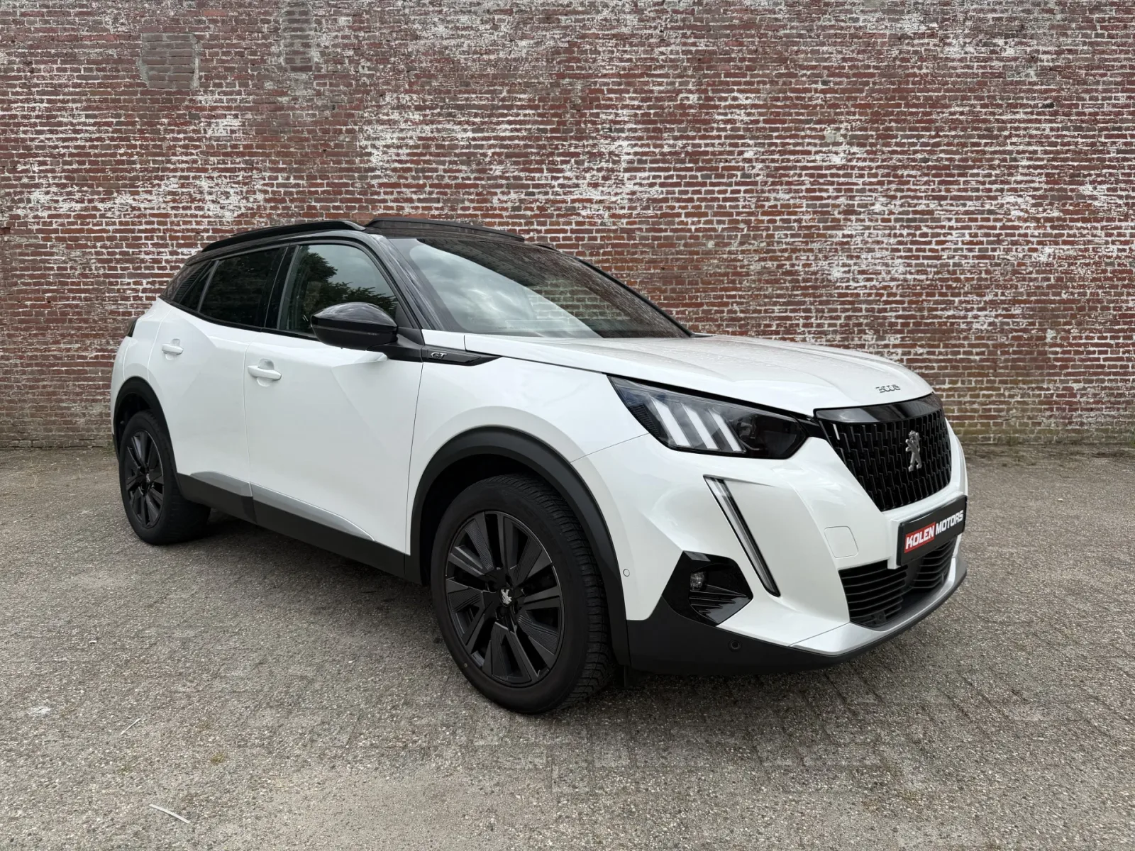 Peugeot 2008 (2021) — foto 1