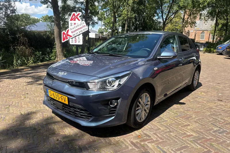 Kia Rio (2023)