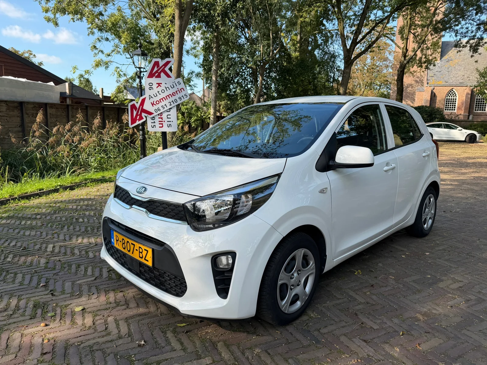 Kia Picanto (2022) — foto 1