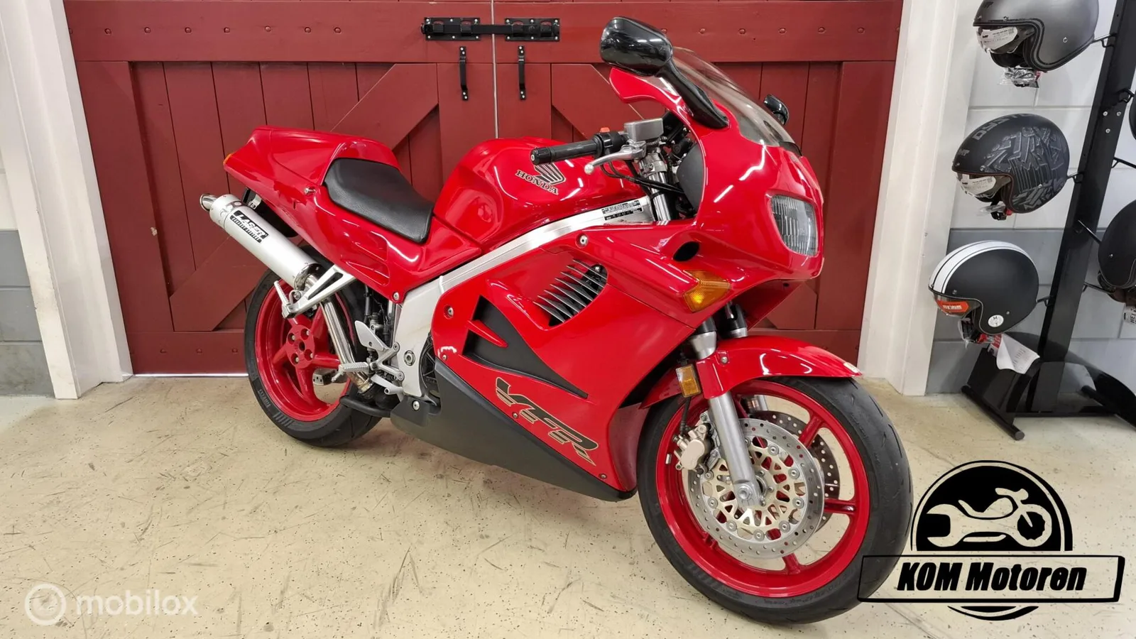 Honda VFR 750 F (1996) — foto 1