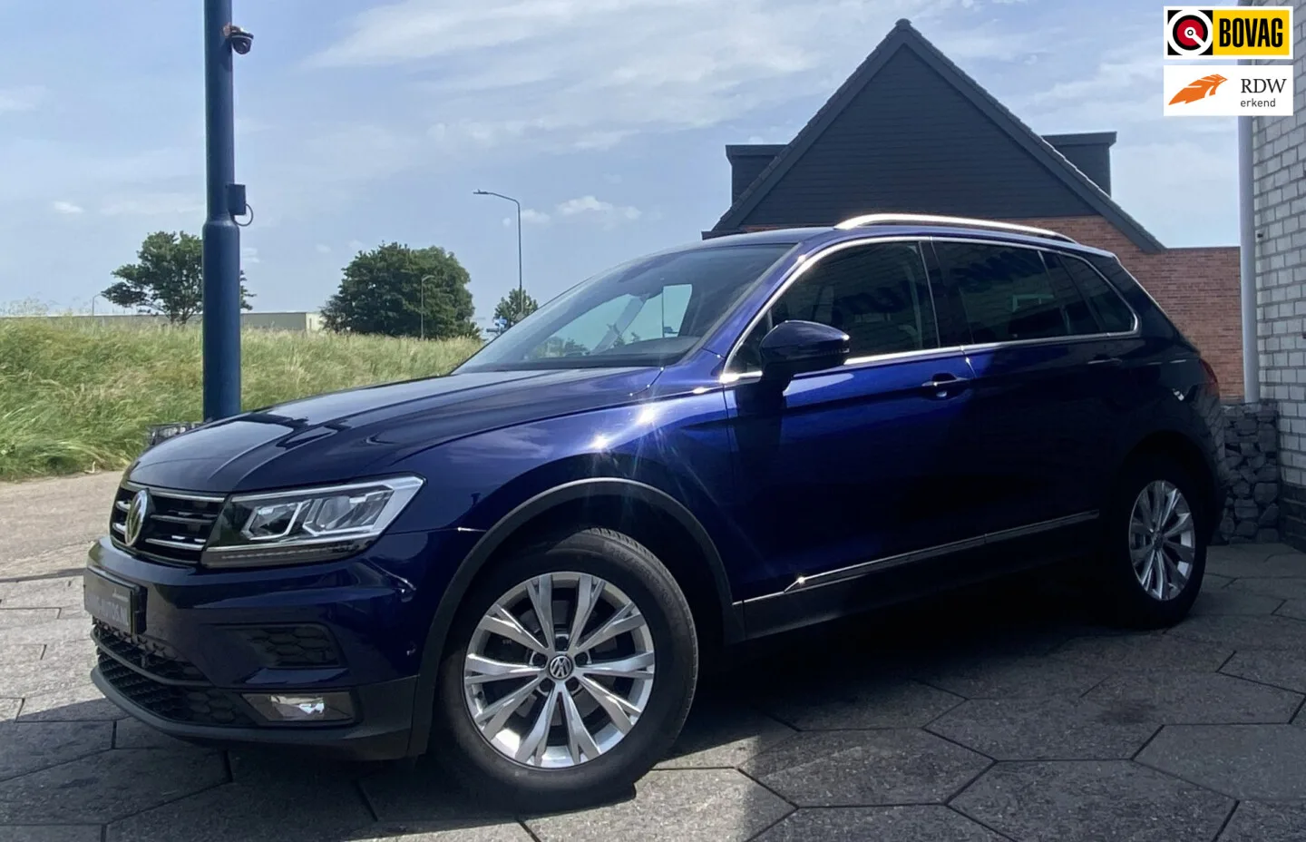 Volkswagen Tiguan (2018) — foto 1
