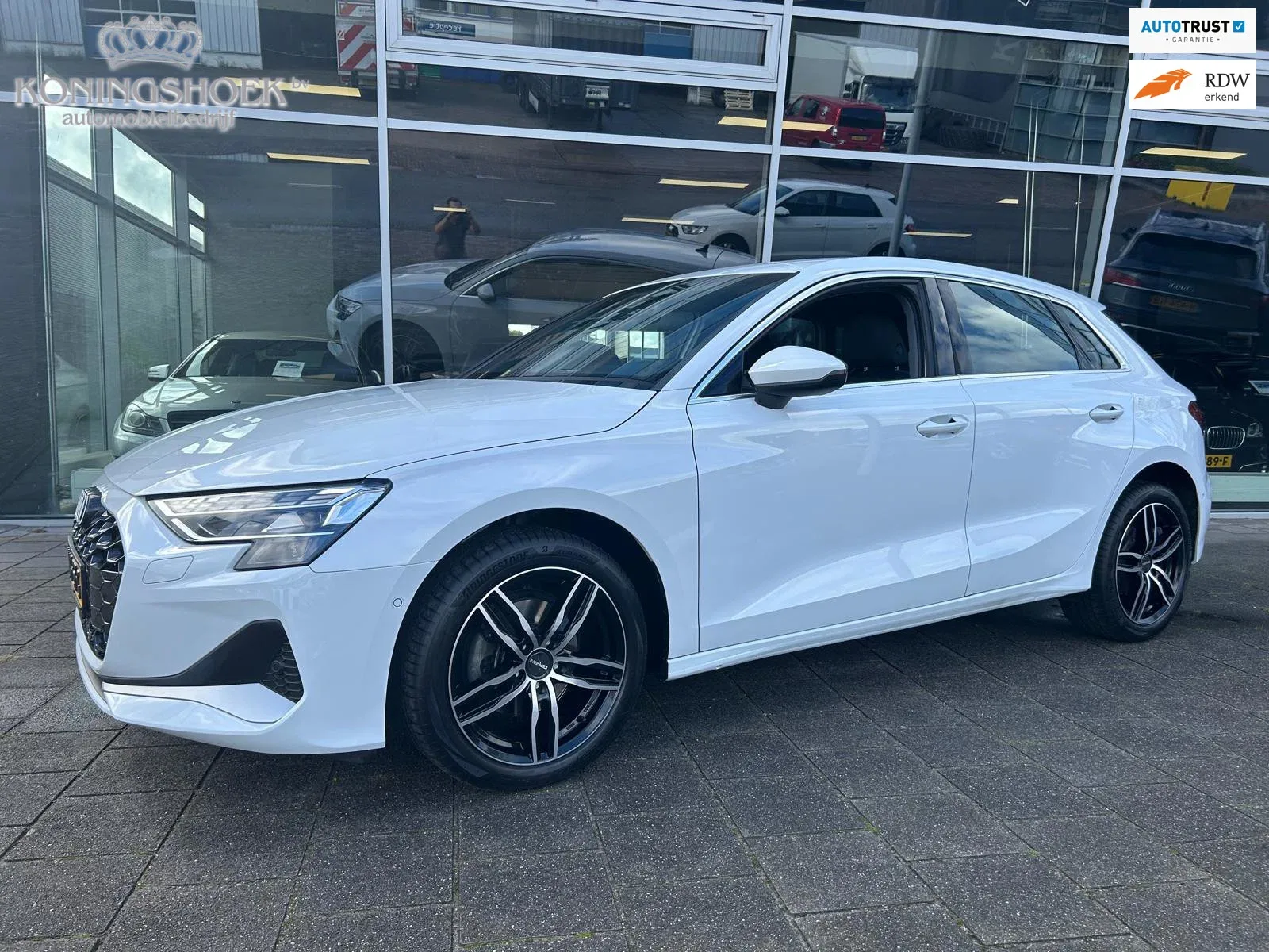 Audi A3 (2024) — foto 1