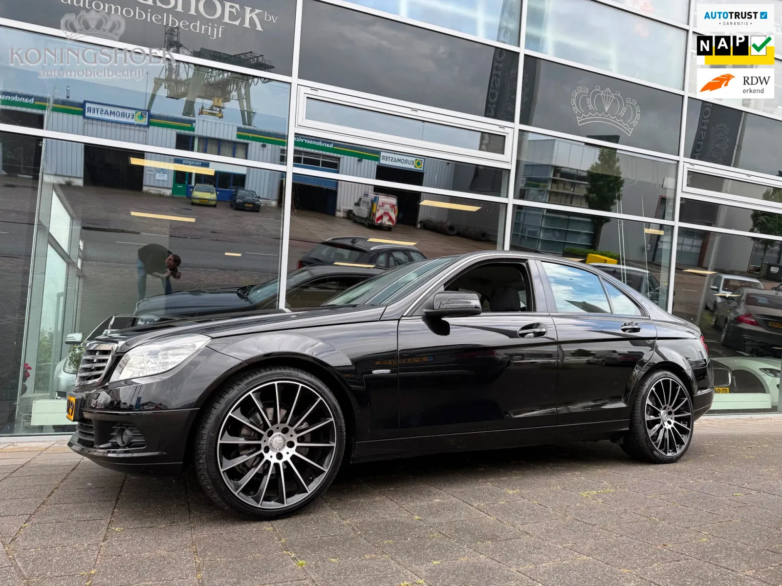 Mercedes-Benz C-Klasse (2011) — foto 1