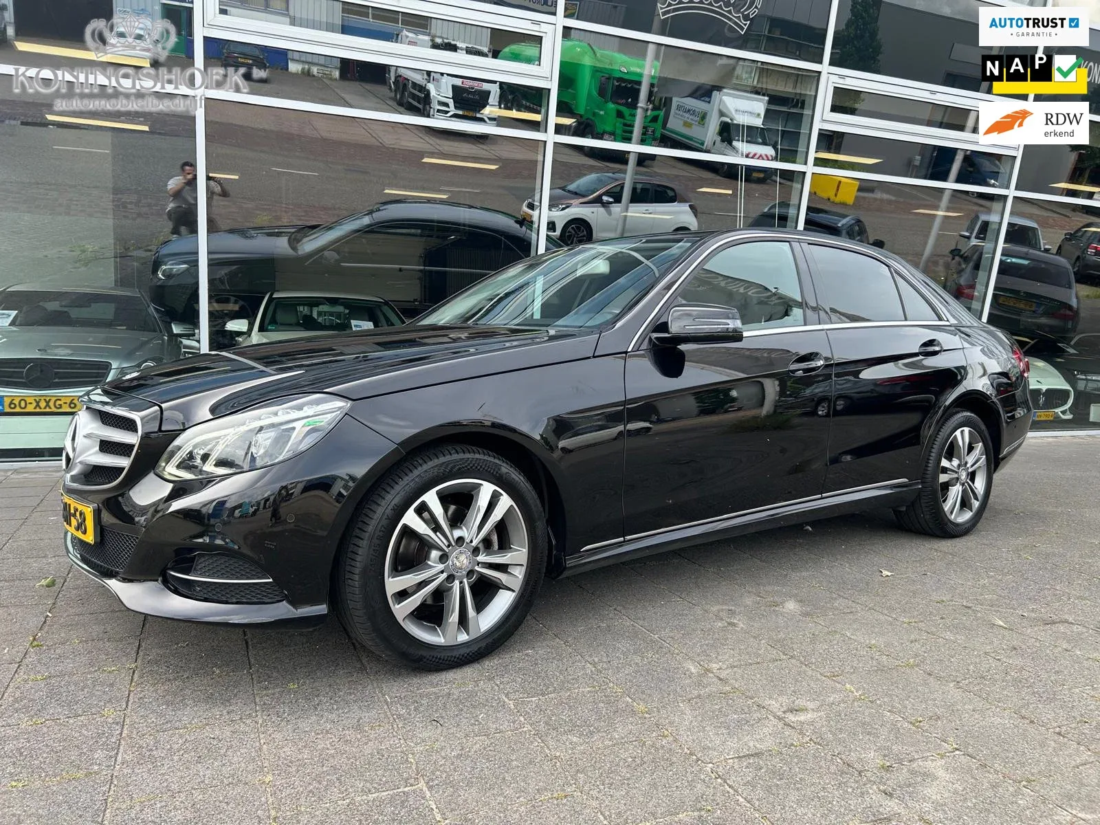 Mercedes-Benz E-Klasse (2013) — foto 1