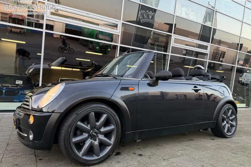 MINI Cabrio (2006)