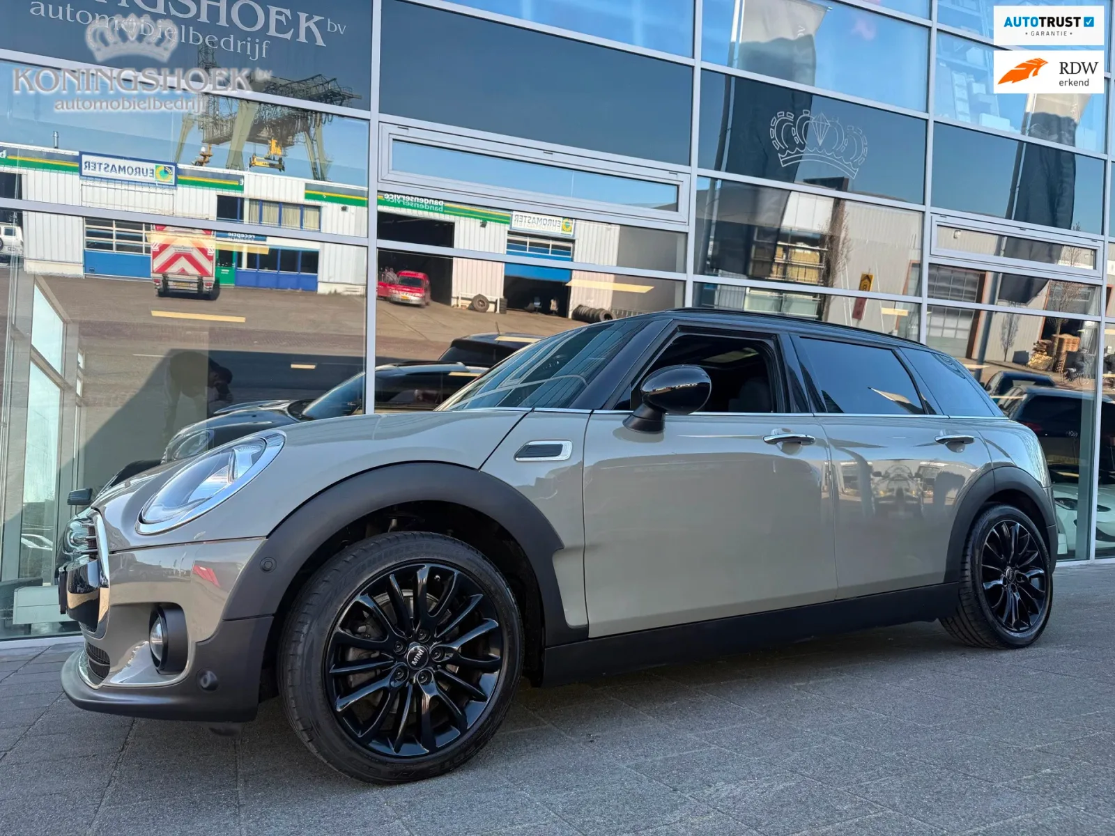 MINI Clubman (2018) — foto 1