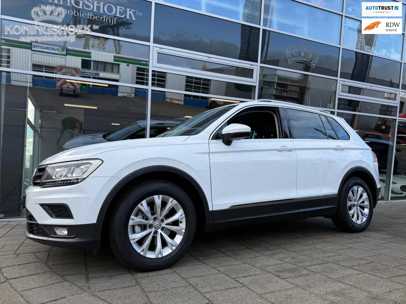 Volkswagen Tiguan (2019) — foto 1