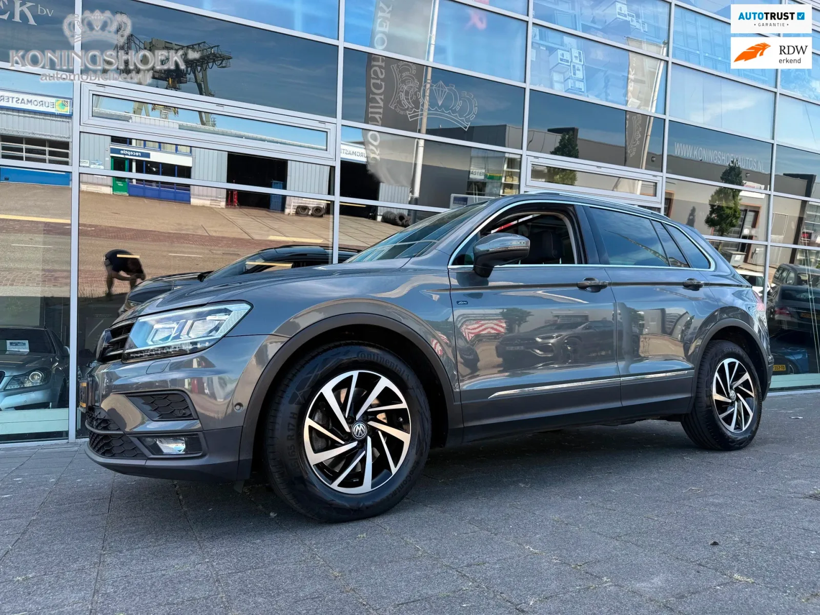 Volkswagen Tiguan (2019) — foto 1