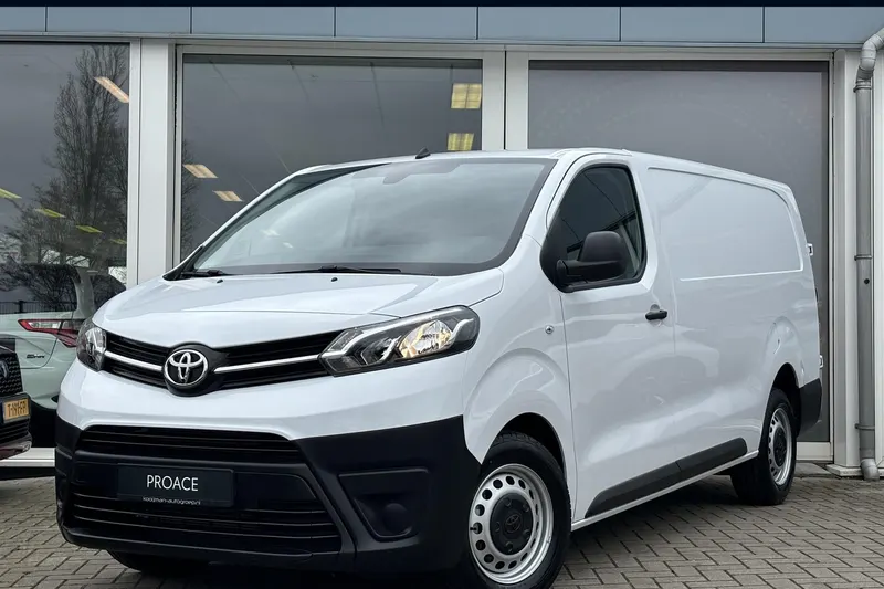 Toyota ProAce Worker (2024)