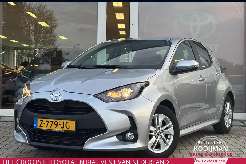 Toyota Yaris (2024)