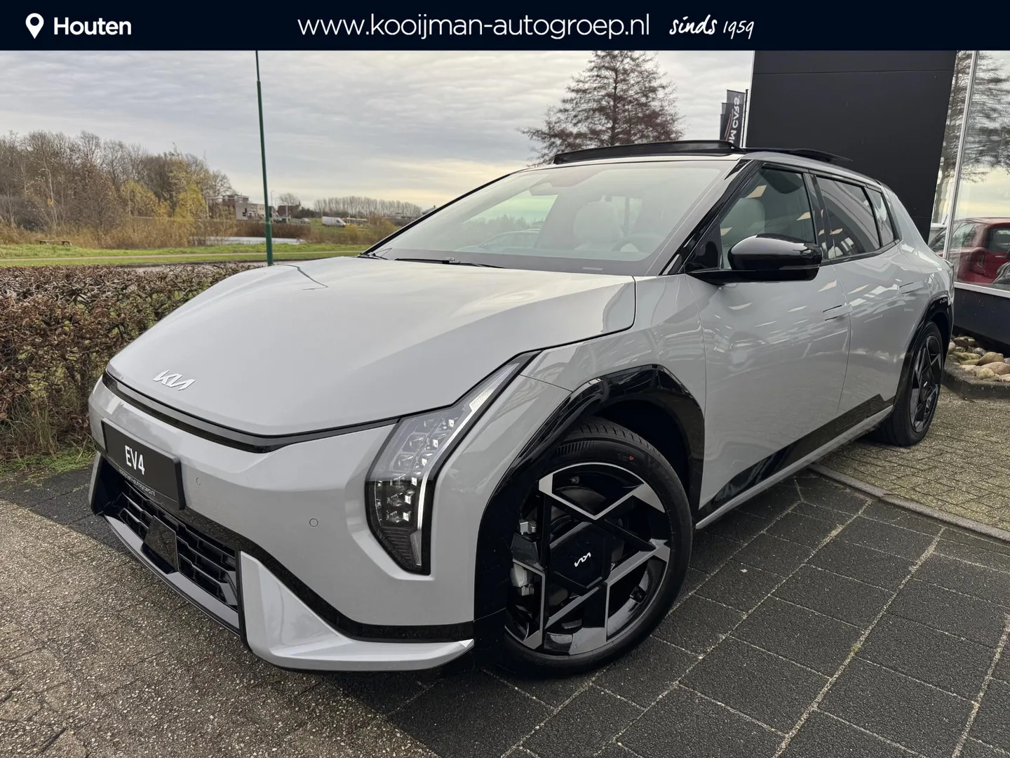 Kia EV4 (2026) — foto 1