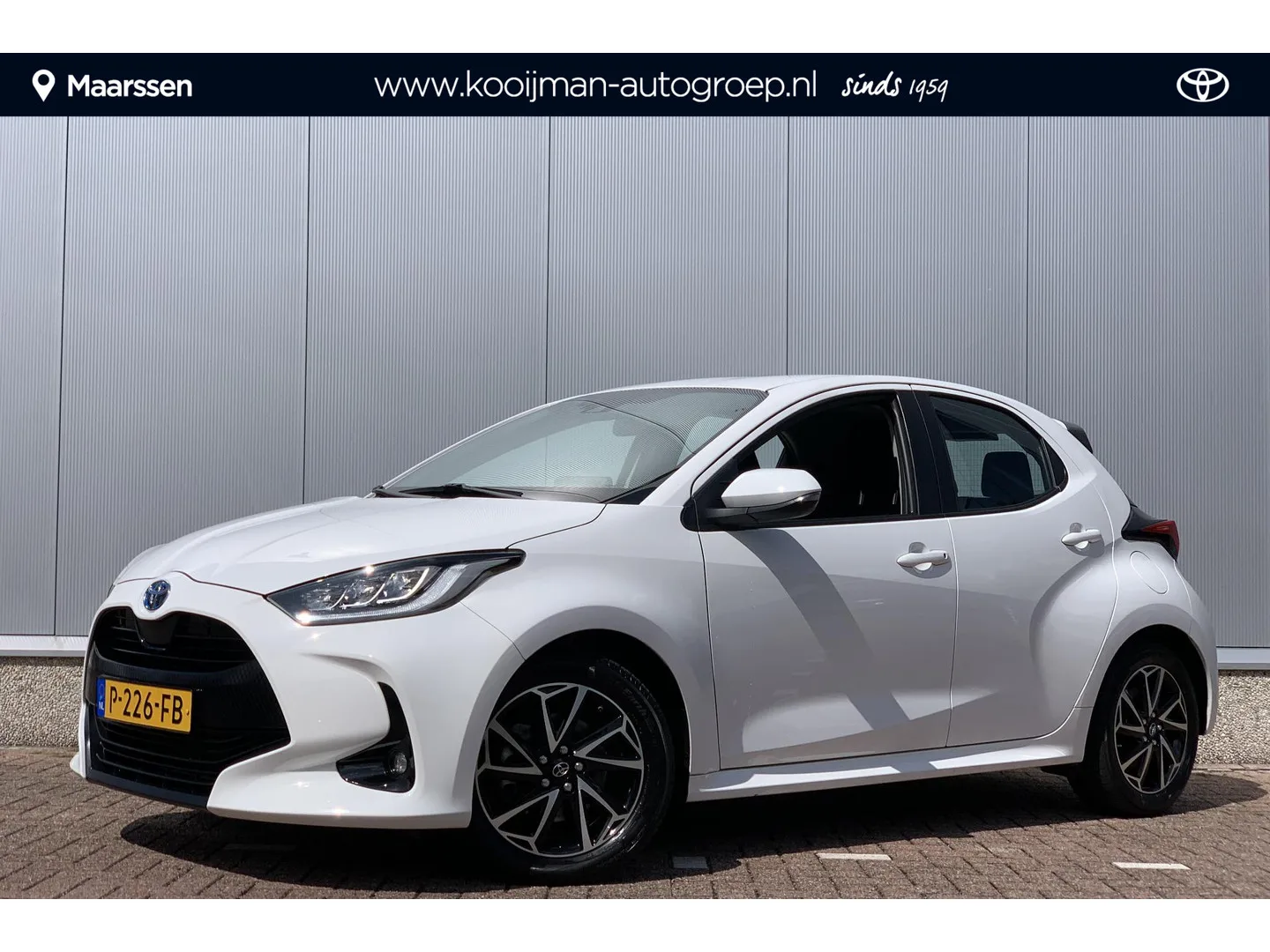 Toyota Yaris (2022) — foto 1