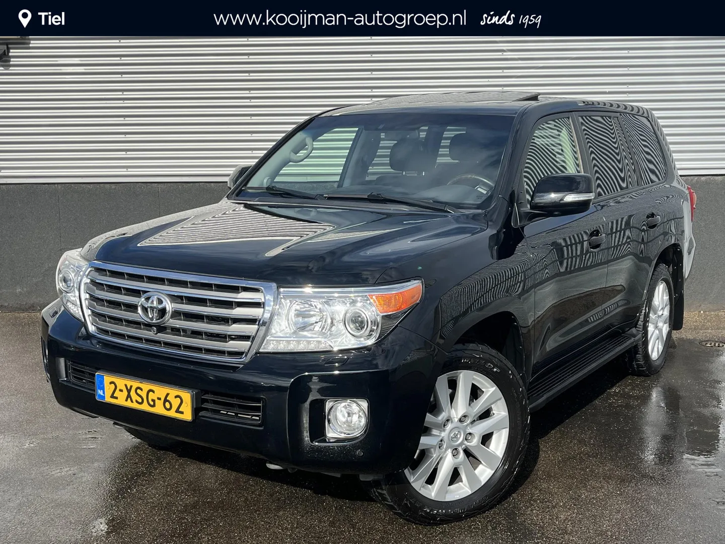 Toyota Land Cruiser V8 (2014) — foto 1