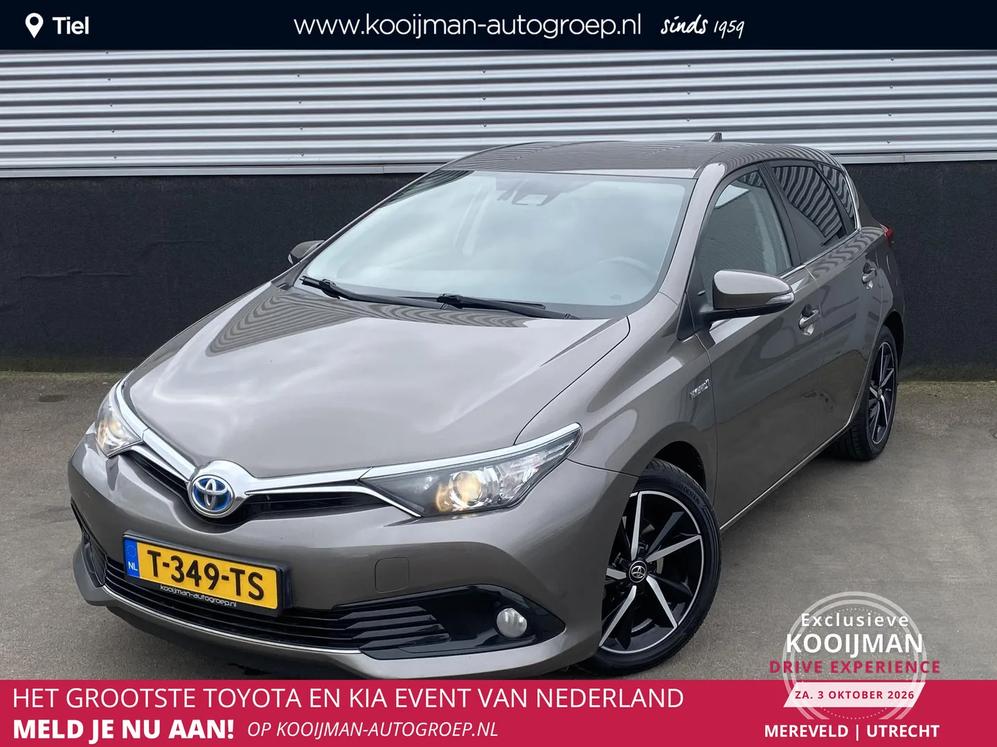 Toyota Auris (2017) — foto 1