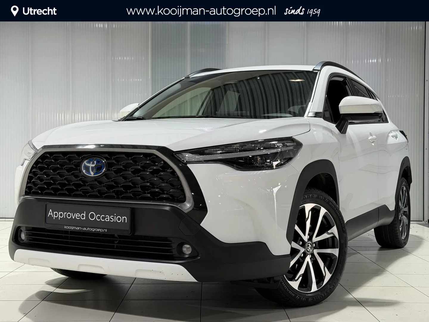 Toyota Corolla Cross (2024) — foto 1