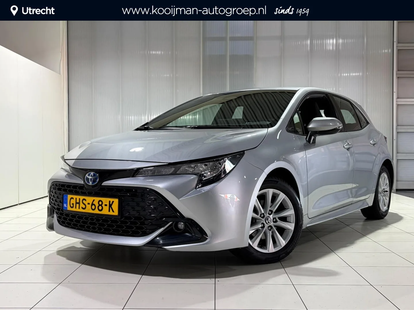 Toyota Corolla (2024) — foto 1