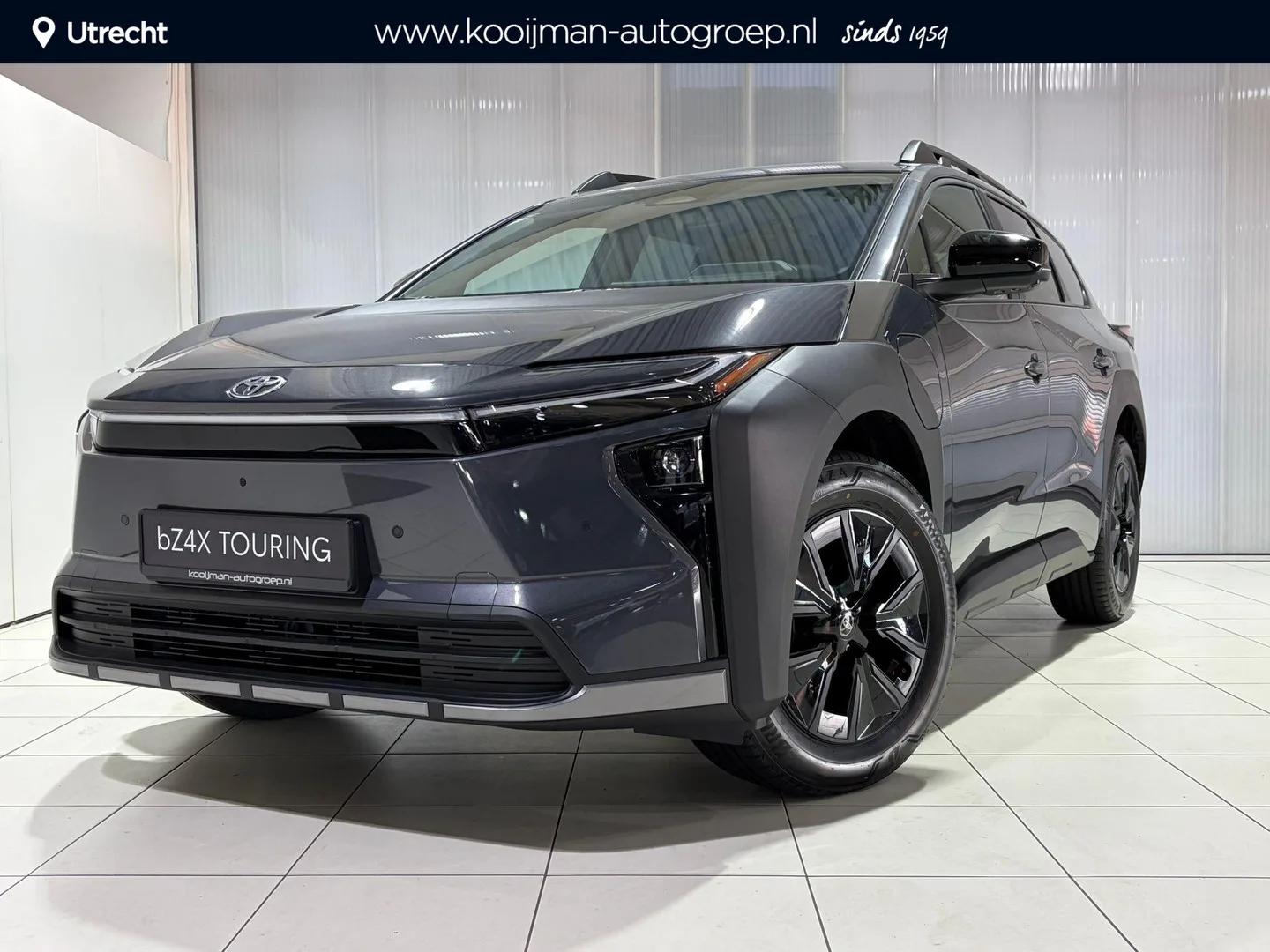Toyota bZ4X (2026) — foto 1