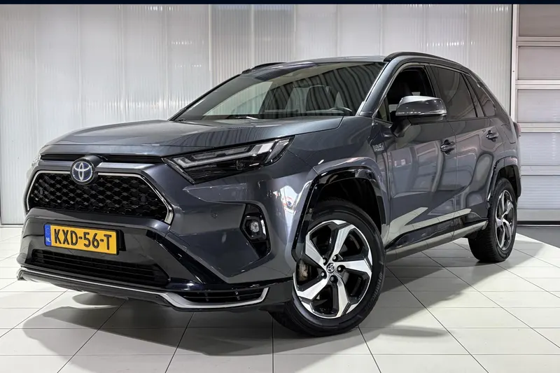 Toyota RAV4 (2022)