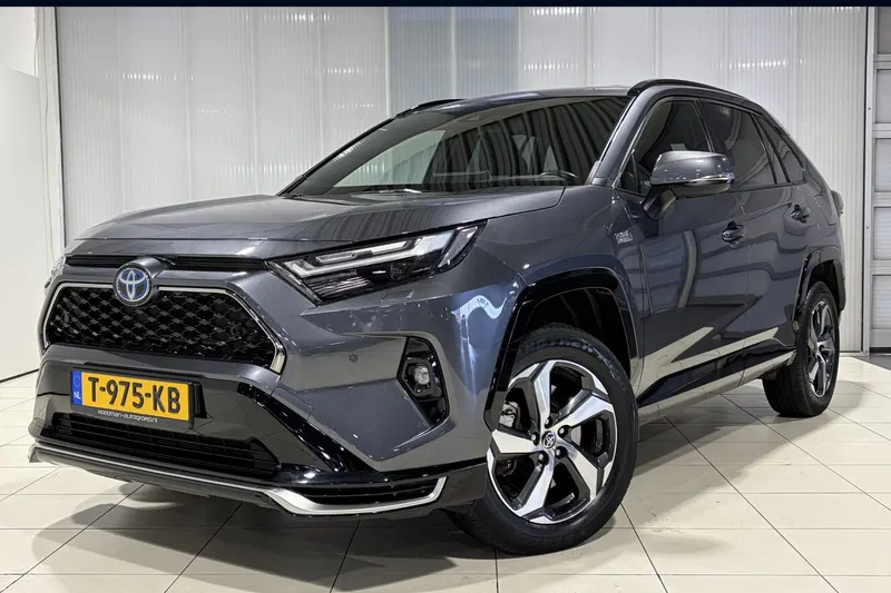 Toyota RAV4 (2022)