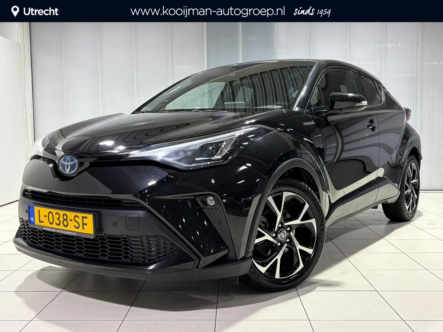 Toyota C-HR (2021) — foto 1