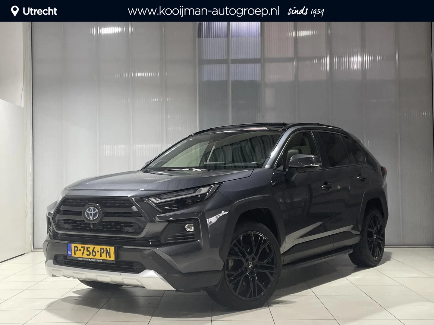 Toyota RAV4 (2022) — foto 1