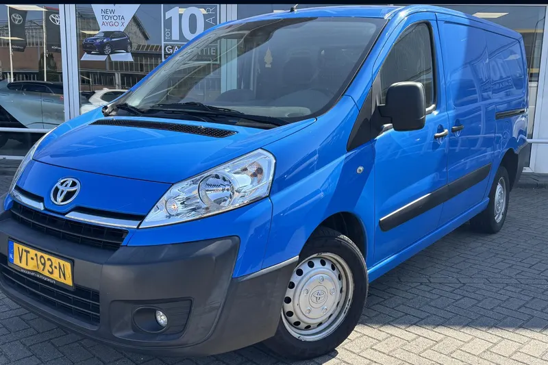 Toyota ProAce (2016)