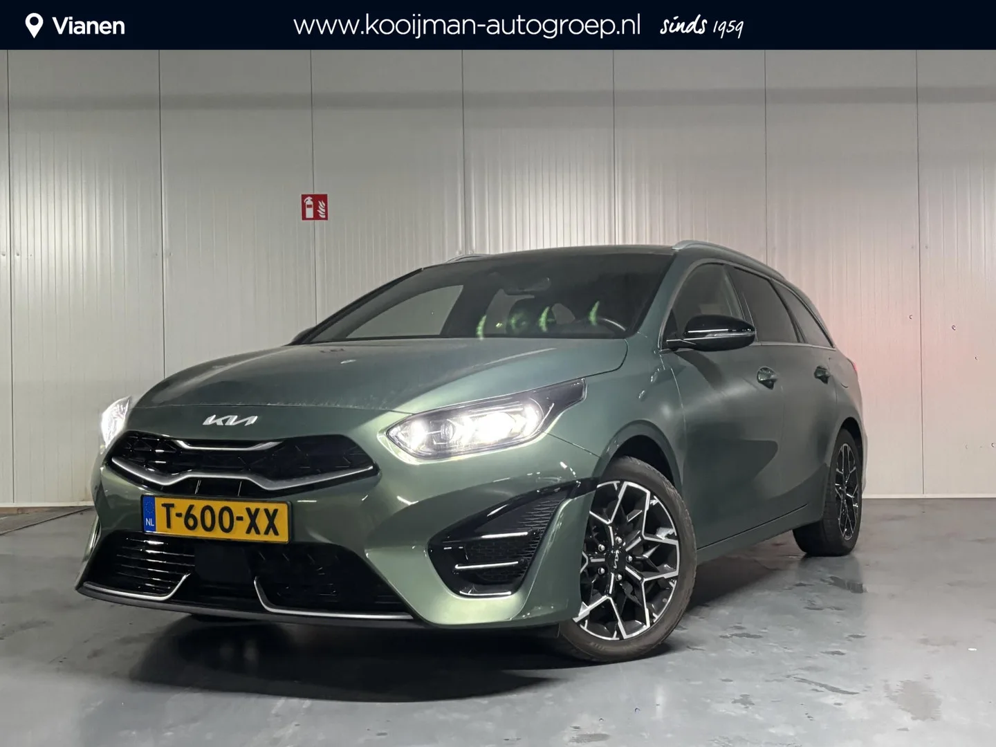 Kia Ceed (2023) — foto 1