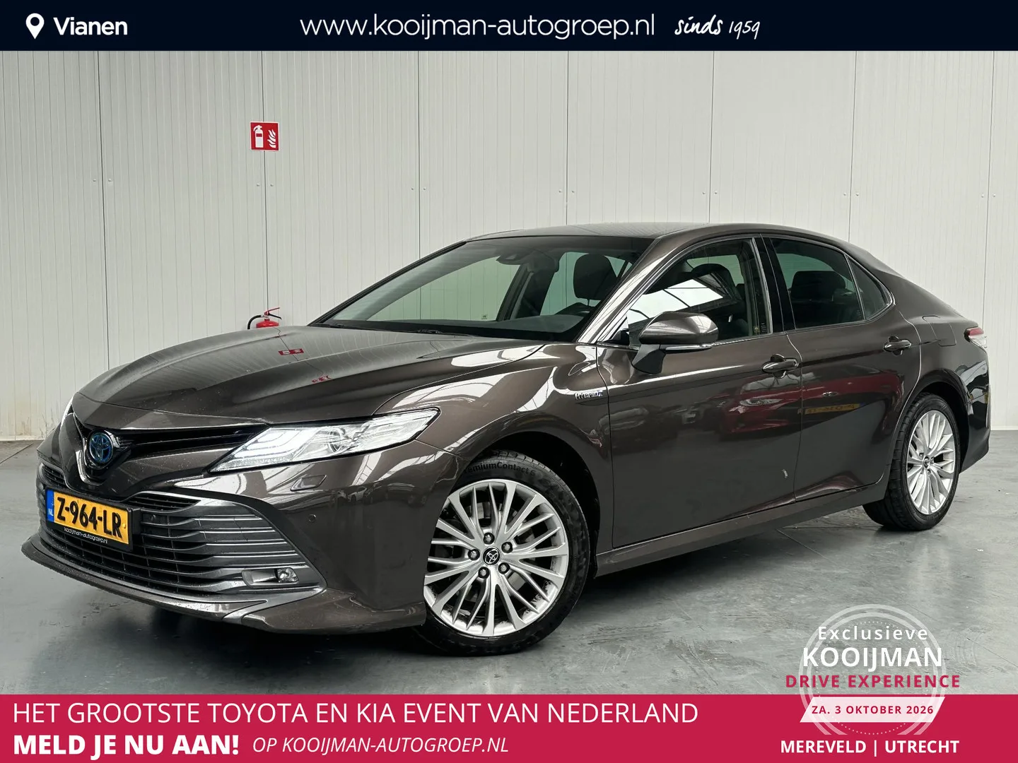 Toyota Camry (2020) — foto 1