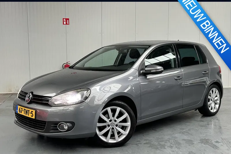 Volkswagen Golf (2012)