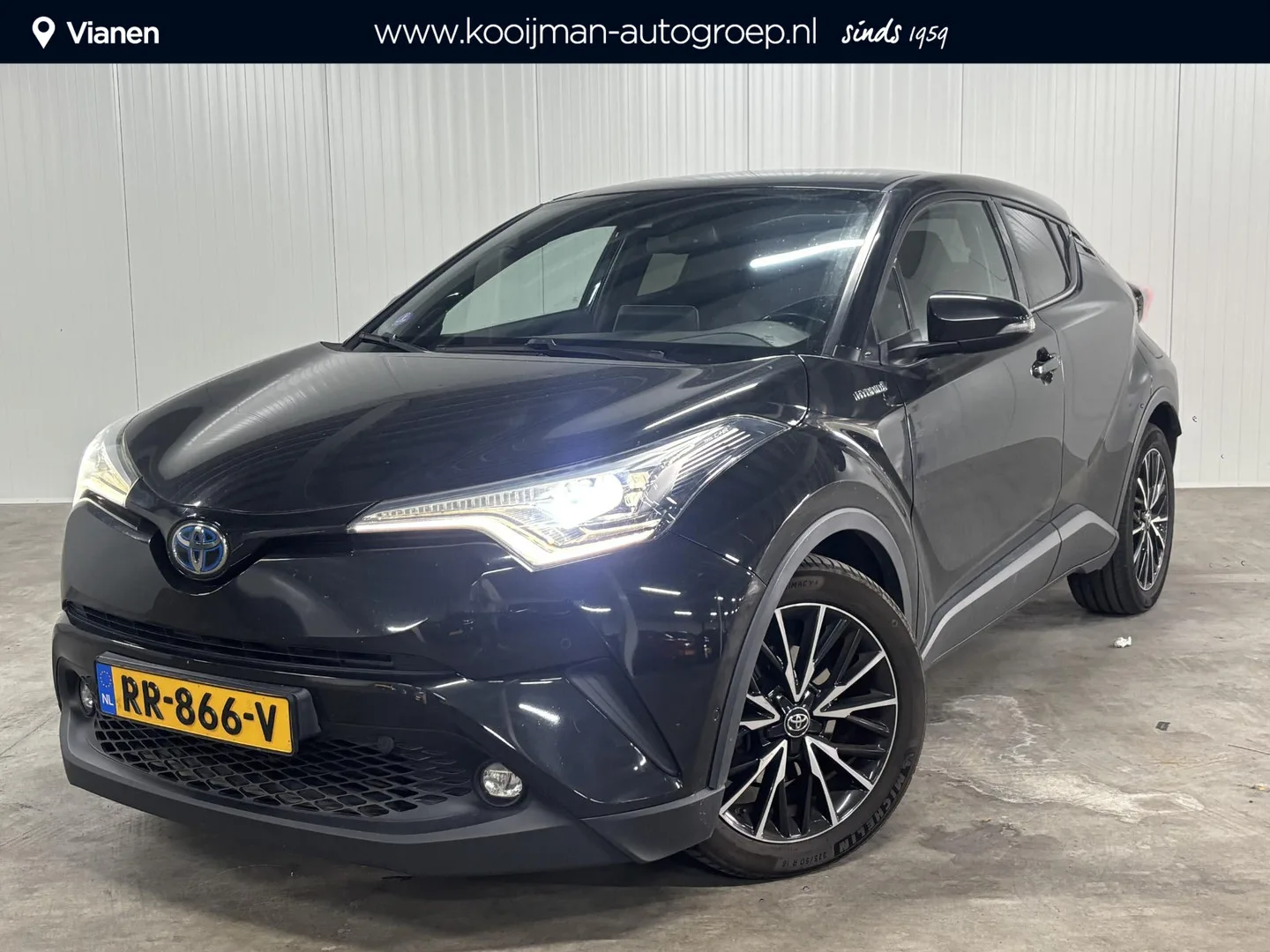 Toyota C-HR (2018) — foto 1
