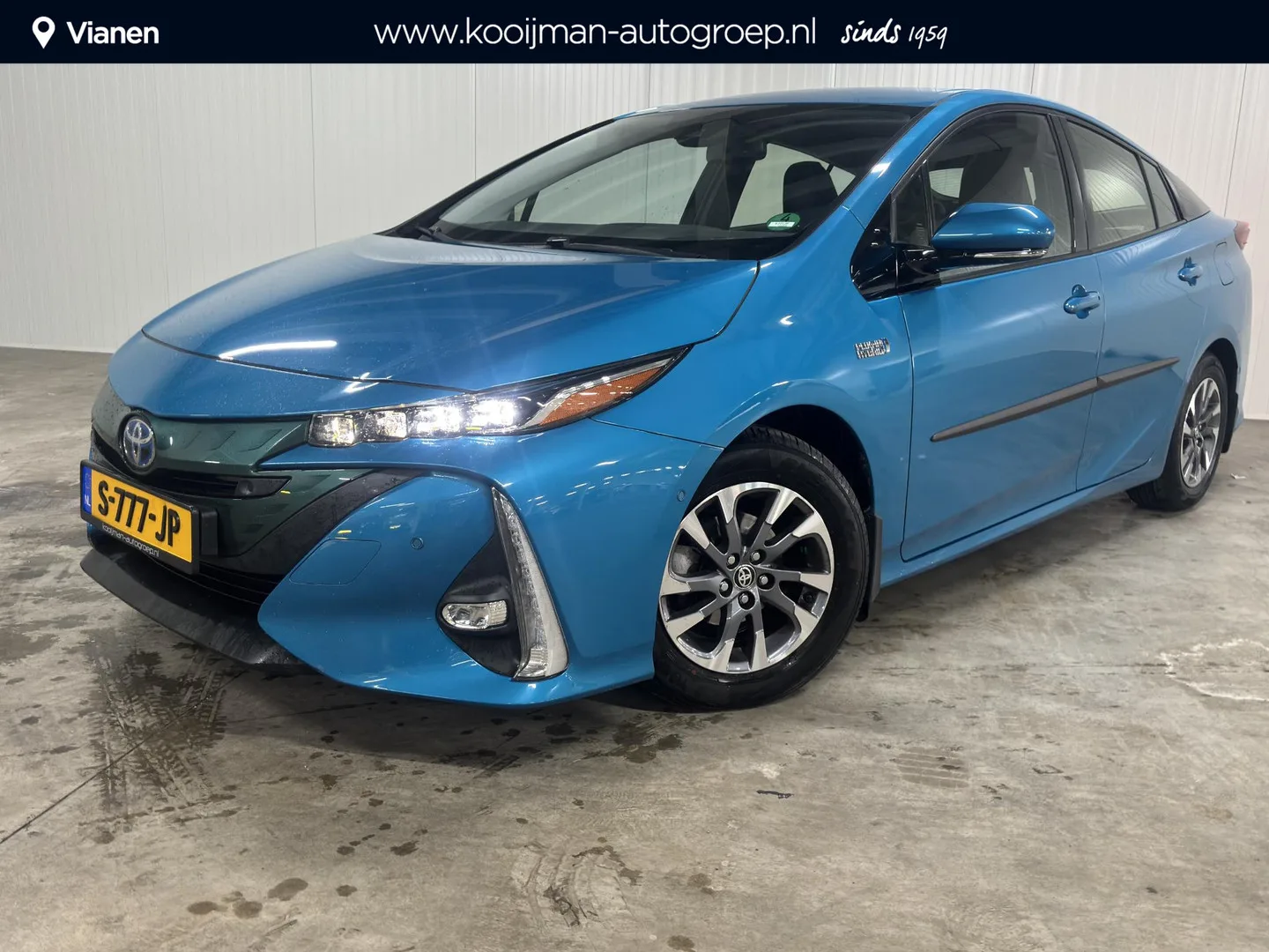 Toyota Prius (2018) — foto 1