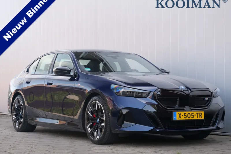 BMW i5 (2024)
