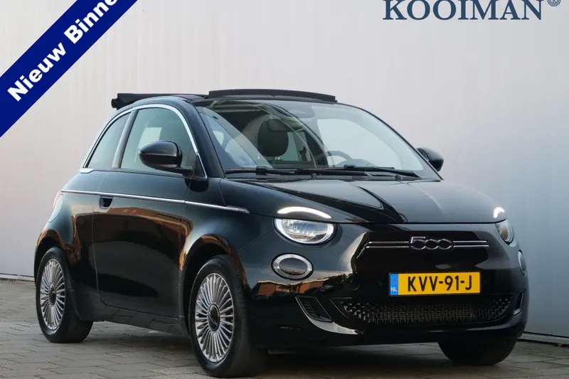 Fiat 500C (2023)