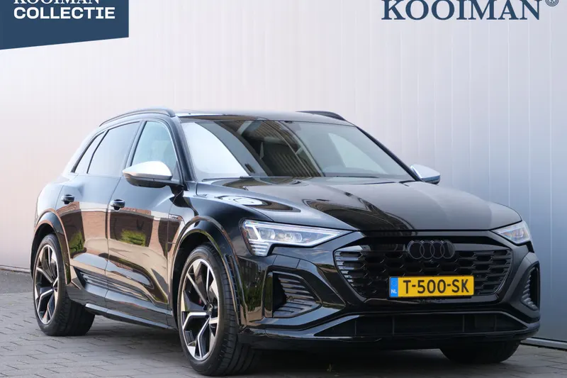 Audi SQ8 e-tron (2023)