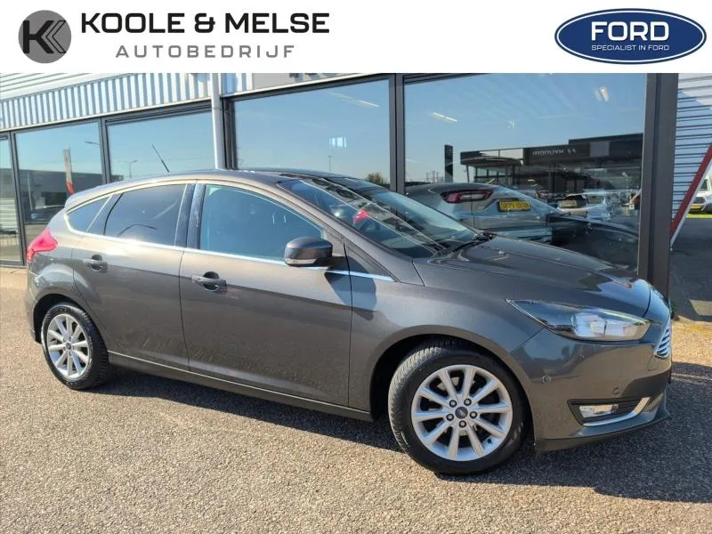 Ford Focus (2017) — foto 1