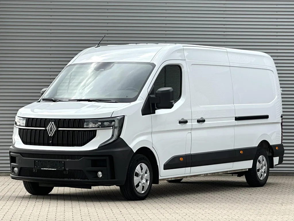 Renault Master (2025) — foto 1