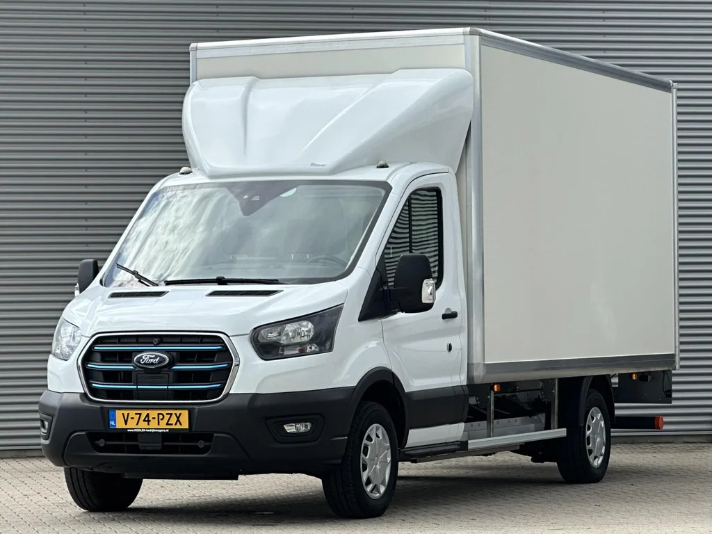 Ford E-Transit (2025) — foto 1