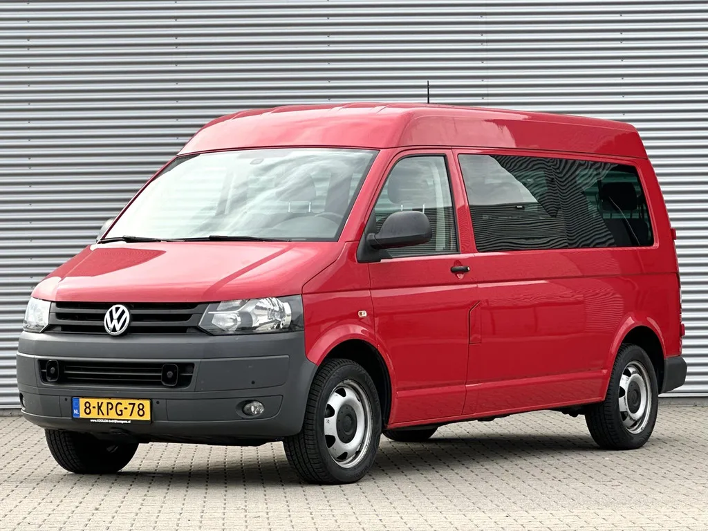 Volkswagen Transporter (2013) — foto 1