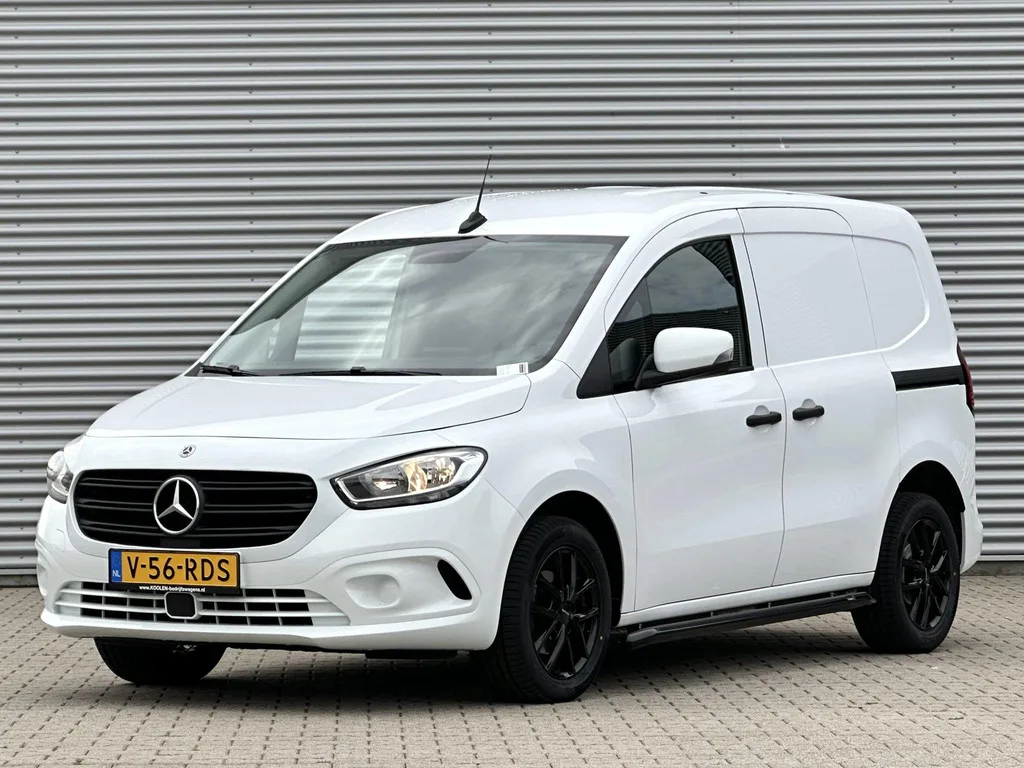 Mercedes-Benz Citan (2022) — foto 1