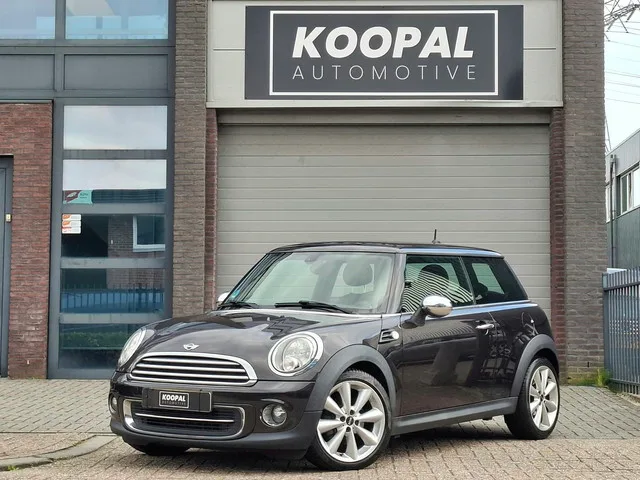 MINI Cooper (2014) — foto 1