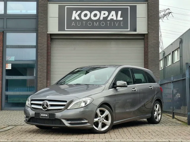 Mercedes-Benz B-Klasse (2013) — foto 1