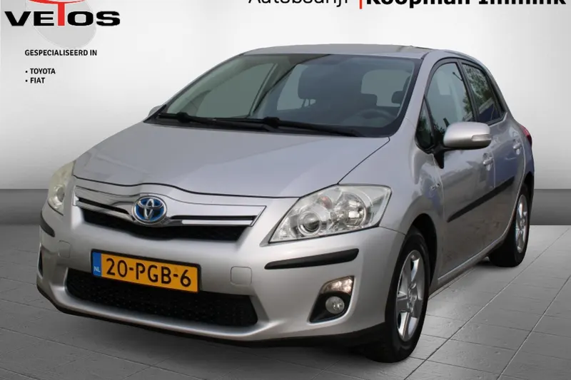 Toyota Auris (2011)